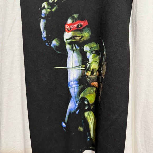 Supreme Raphael Tee - Picture 2 of 5